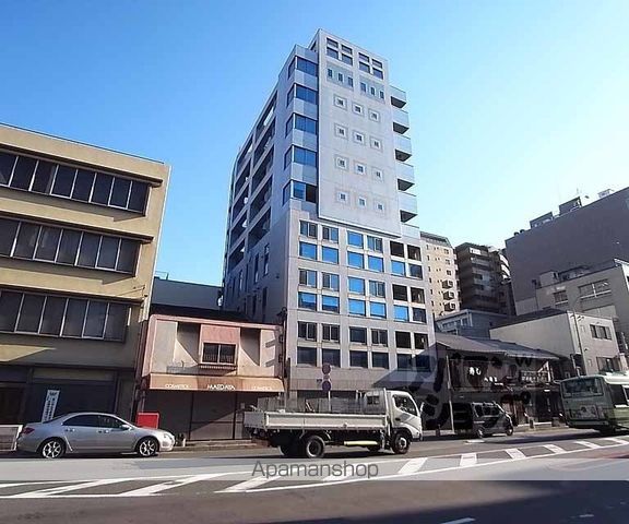 ヴァン四条大宮の外観写真
