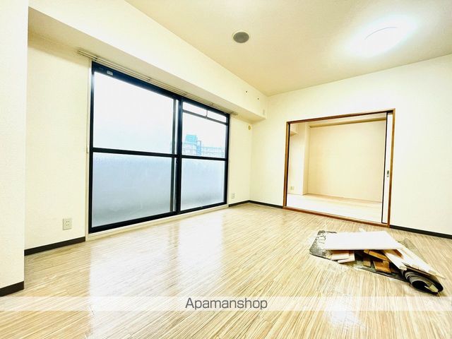 エイトシロキタIの内装写真