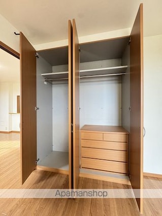 プラム　ツリィ[2LDK/52.89m2]の収納