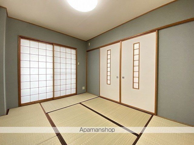 パレス照手ハイツの内装写真