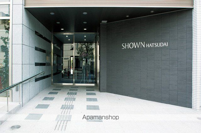 SHOWN HATSUDAIの玄関写真