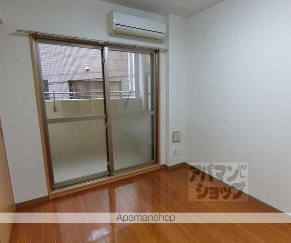 COCOSANJOの内装写真