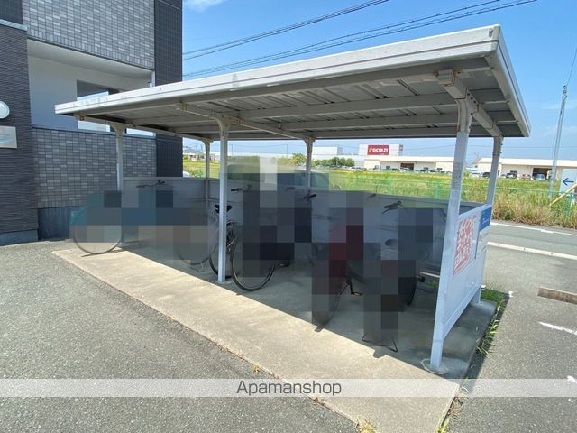 S・ポワールの外観写真
