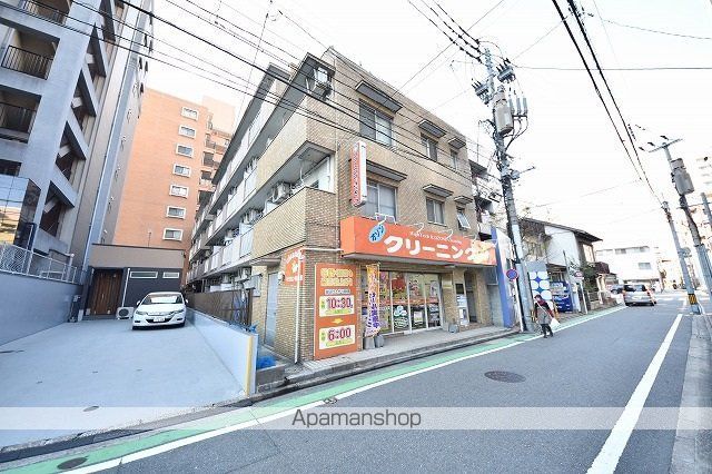 プリモレガーロ大濠の玄関写真