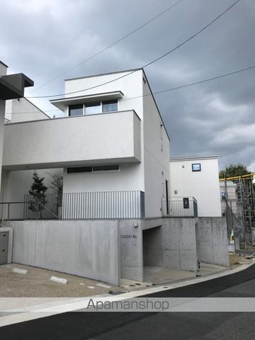 カームガーデン東山の外観写真