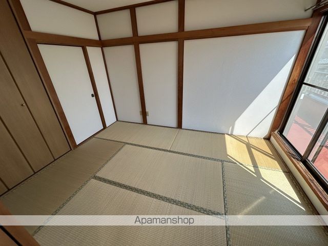 東武東上線 新河岸駅 徒歩15分 2階建 築31年の内装写真
