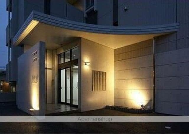 CLOUD9の玄関写真