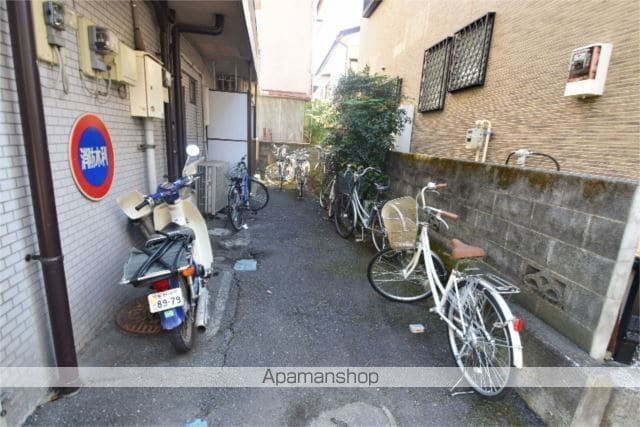 エステートロイヤルの内装写真