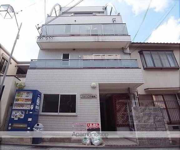 ベルハイツ中書島の外観写真