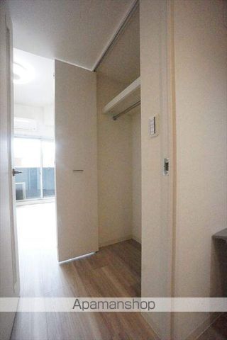 プレサンス名古屋駅ゲート[1K/22.76m2]の収納