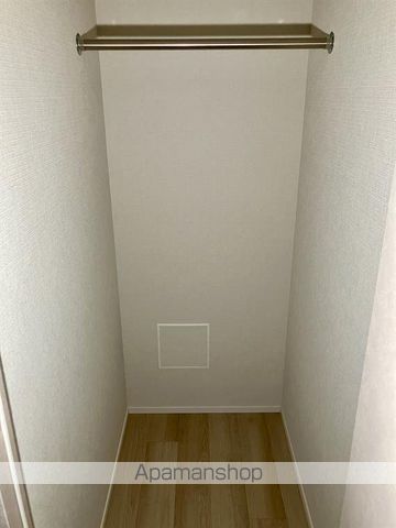 ジェイグラン国立の内装写真