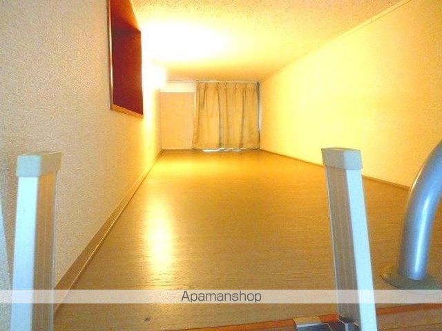 レオパレスプレミール稲毛の内装写真