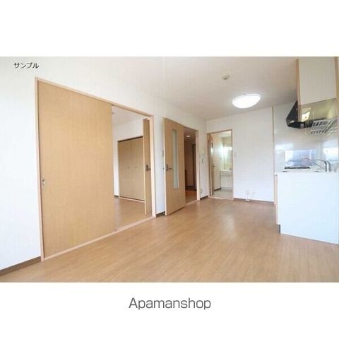 LIMPIA垂木の内装写真