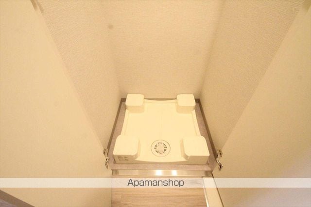 コンフォリア江坂広芝町の内装写真