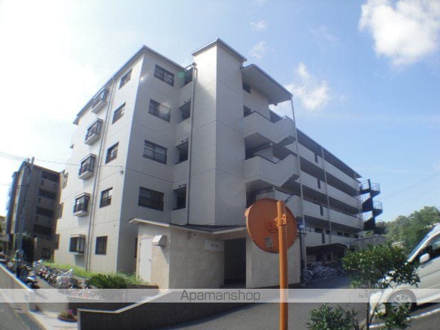 香里ヶ丘I番館の外観写真