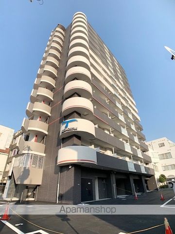 セレニテ新大阪プリエの外観写真