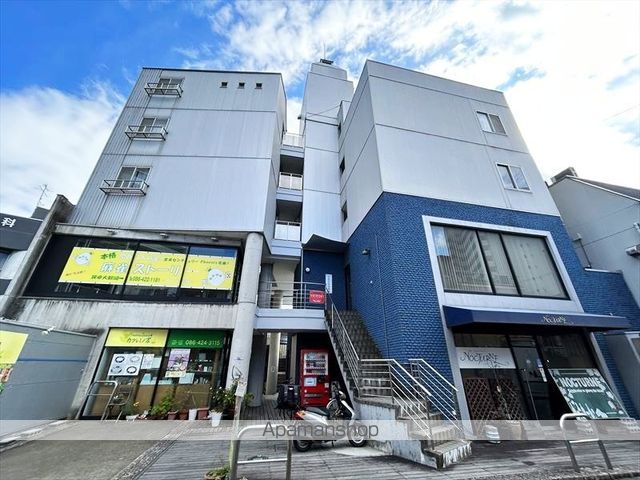 K3ビルの外観写真