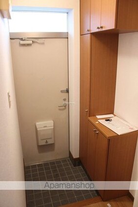 コンフォートハイム[2LDK/64.97m2]の玄関