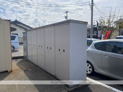 くららⅡ[2K/42.77m2]の共用部1