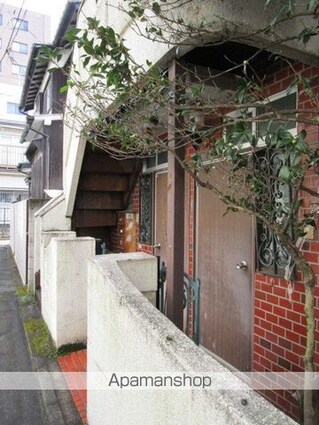 二幸ハウス[1K/15m2]のエントランス1