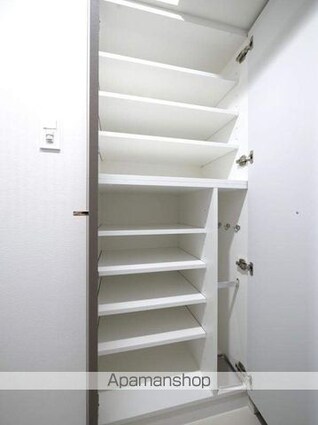 ＰＲＥＭＩＵＭ　ＣＵＢＥ　池袋本町[1DK/30.56m2]の内装4