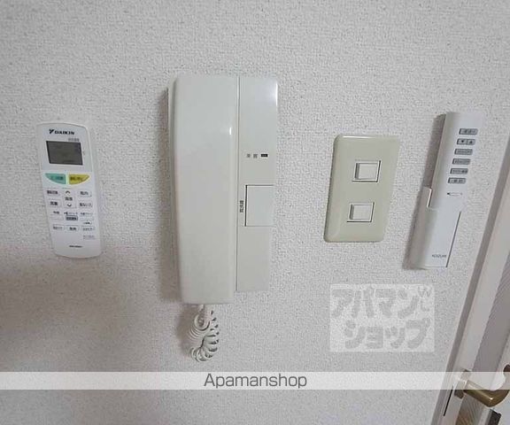 NAVIIIの内装写真