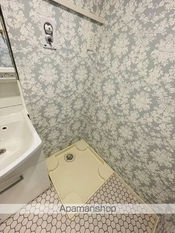 メゾン・ドゥ・リュバンの内装写真