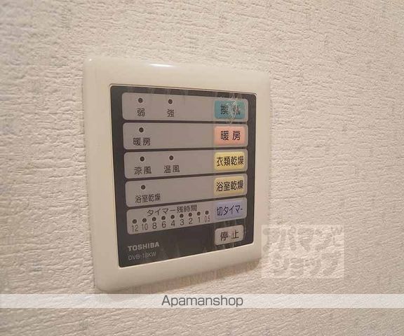 グランコスモ御所東の外観写真