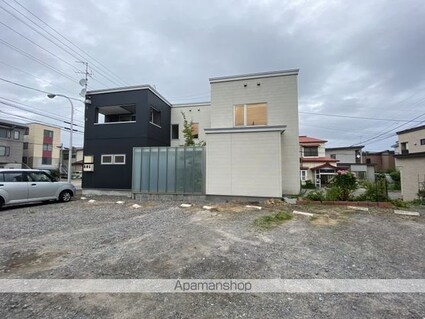 フローラ青柳（フローラアオヤギ）[2DK/45.37m2]の駐車場