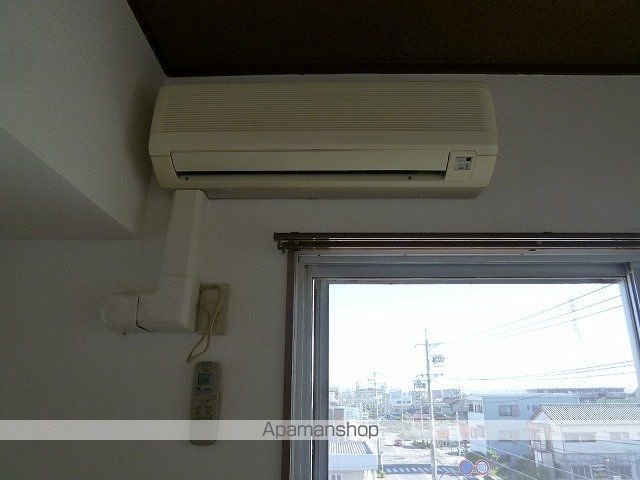 マンションフラワーの内装写真