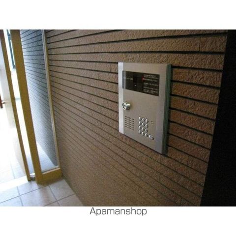エルミタージュの玄関写真