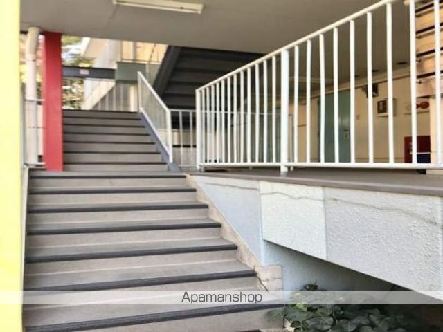グラッツェの玄関写真