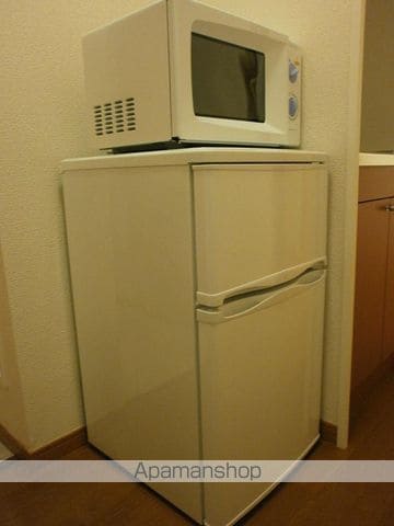レオパレス東錦見の内装写真