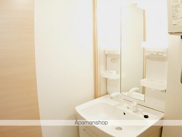 Sanandoの内装写真