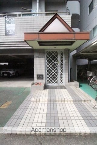 TGハイツの玄関写真