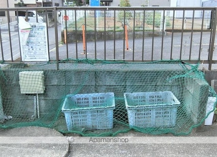 メゾン鎌ケ谷　Ｂ棟[1K/15m2]のエントランス