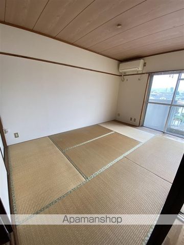 シャルムスズエの内装写真