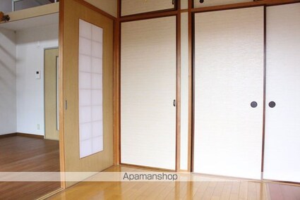 ダイヤコート新浜Ⅱ[2K/33.08m2]の内装1