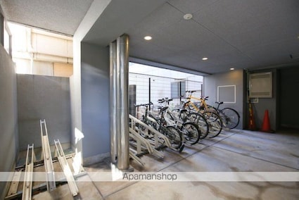 エルミタージュ南阿佐ヶ谷弐番館[1K/20.65m2]の外観3