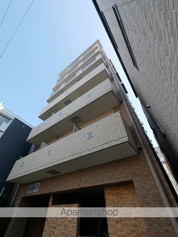 ボンジュール西九条の外観写真