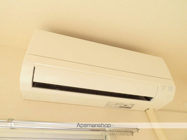 ハミング弥生の内装写真
