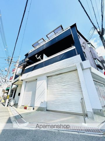 村瀬マンションの外観写真