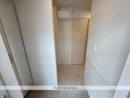 ＩＶＹＣＯＵＲＴ　ーアイビーコートー[3LDK/78.35m2]のリビング・居間1