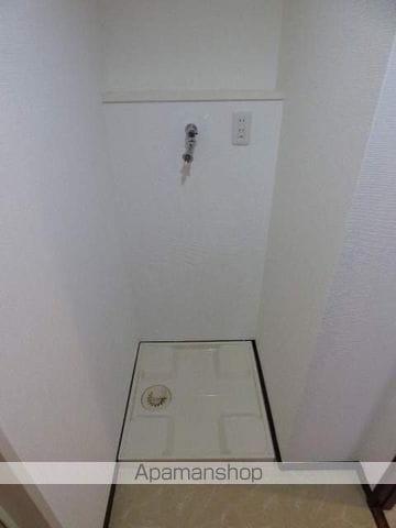 アーバンフラッツ西中島の内装写真