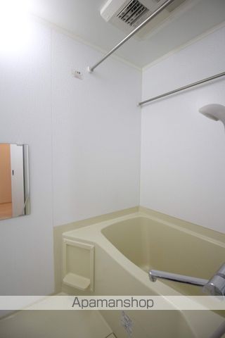 ディスティニーIIの内装写真