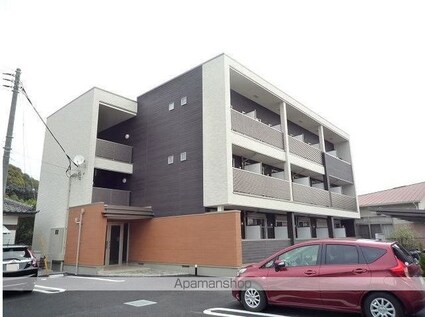 ヴィラドムス[1K/28.3m2]の外観2