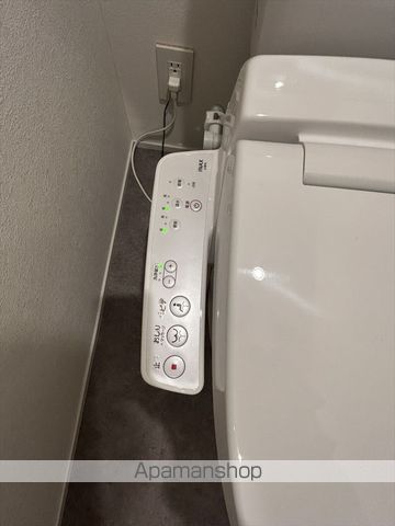 JACK URASATOVの内装写真