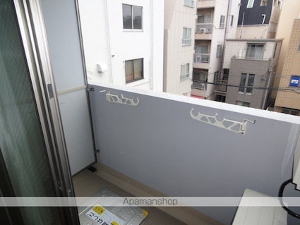 クロシェット早稲田[1R/27.41m2]のバルコニー