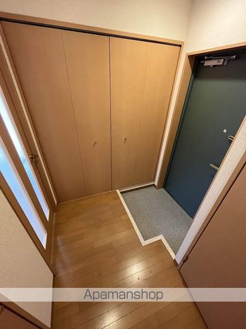 アースブルージュの内装写真