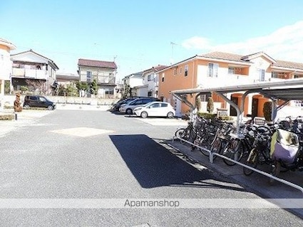 ベル・ル・ジャルダン　Ⅱ[1LDK/48.39m2]の駐車場1